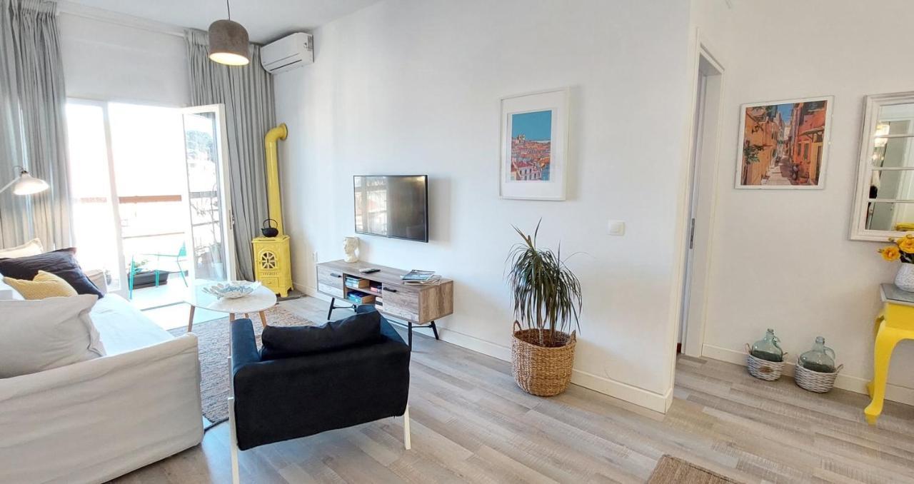 Aay- Best Corfu Town & Sea Apart 2Bedroom Renovated + Lift / Comfy&Design+Wifi 외부 사진