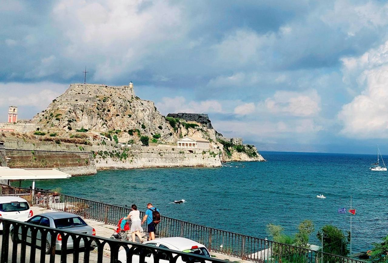 Aay- Best Corfu Town & Sea Apart 2Bedroom Renovated + Lift / Comfy&Design+Wifi 외부 사진