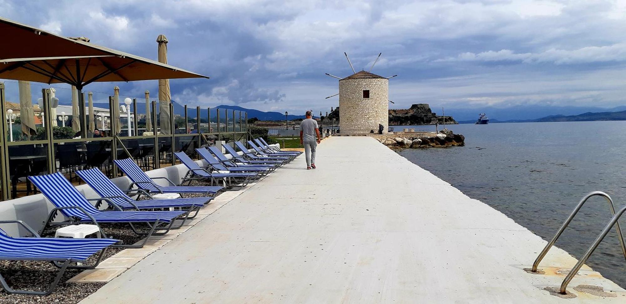Aay- Best Corfu Town & Sea Apart 2Bedroom Renovated + Lift / Comfy&Design+Wifi 외부 사진