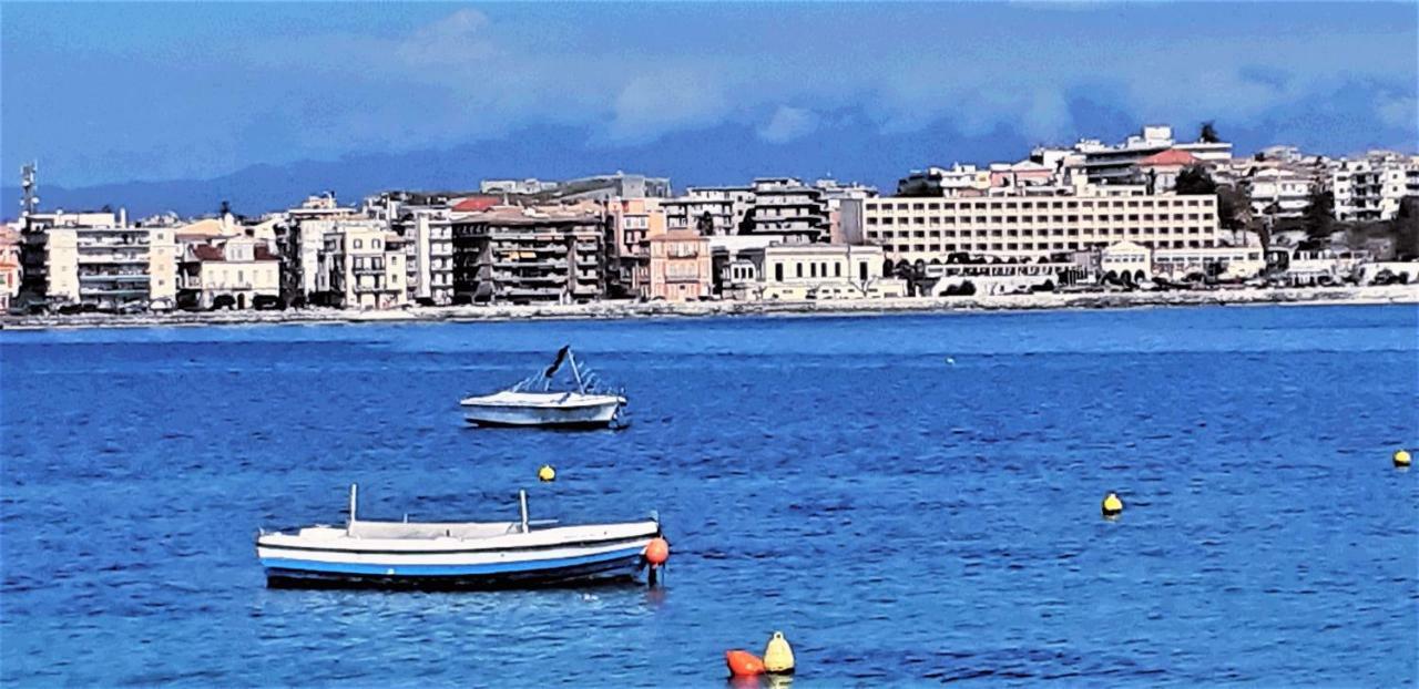 Aay- Best Corfu Town & Sea Apart 2Bedroom Renovated + Lift / Comfy&Design+Wifi 외부 사진
